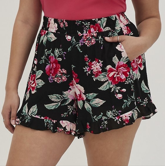 torrid Pants - Torrid plus floral ruffle hem shorts, 4XL/ 48", black